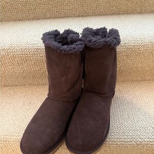 Cozy Brown Suede Women's Boots